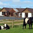 Inspired by the straw bale buildings he saw while living in England, Warren Cullen took a year...