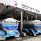milk_tankers_unload_milk_at_the_fonterra_plant_at__4cdf85bb24.JPG