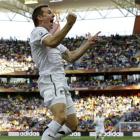 New Zealand's Shane Smeltz celebrates after scoring a goal during the World Cup group F soccer...