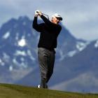 Sir Bob Charles plays a shot at The Hills golf course in 2007. Photo by Gerard O'Brien.