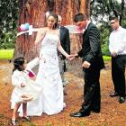 Tammy Russell and Leon Johnson, of Dunedin, who were married at Wanaka Station Park. FLUIDPHOTO.