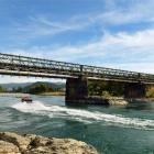 The Beaumont bridge over the Clutha River. Photo by Stephen Jaquiery.