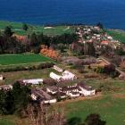 The former hospital and the township in 2001.  Photo by Stephen Jaquiery.