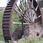 The Phoenix Mill water wheel at the Mill Rd reserve in Oamaru in 2011. Photo by David Bruce.