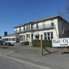 The bones of the Waiau Lodge Hotel have been declared good, paving the way for its restoration....
