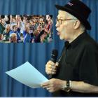 Quizzing Otago schoolchildren all about books is international quizmaster Wayne Mills.  PHOTOS:...