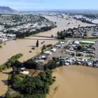 Flooding in Gore below the State Highway 1 bridge around Ontario St. PHOTO: STEPHEN JAQUIERY