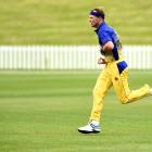Otago quick Michael Rae picked up 4-39 to stifle Canterbury's chase. Photo: Getty Images