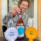 Pete Chapman, of 27 Seconds winery, with the Gold Medal winning and People's Choice 2021 Rosé....