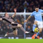 Tottenham Hotspur's Oliver Skipp (left) in action with Manchester City's Mateo Kovacic. Photo:...