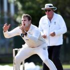 Otago stand-in skipper Dean Foxcroft in action during day two of the Plunket Shield fixture...