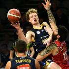 Patrick Freeman of the Otago Nuggets (left) and Tohi Smith-Milner of the Canterbury Rams battle...