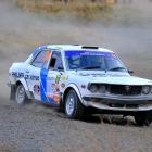 PHOTOS: GEOFF RIDDER