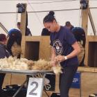 Southland woolhandler Lucy Elers defended her senior woolhandling title at the 64th Golden Shears...