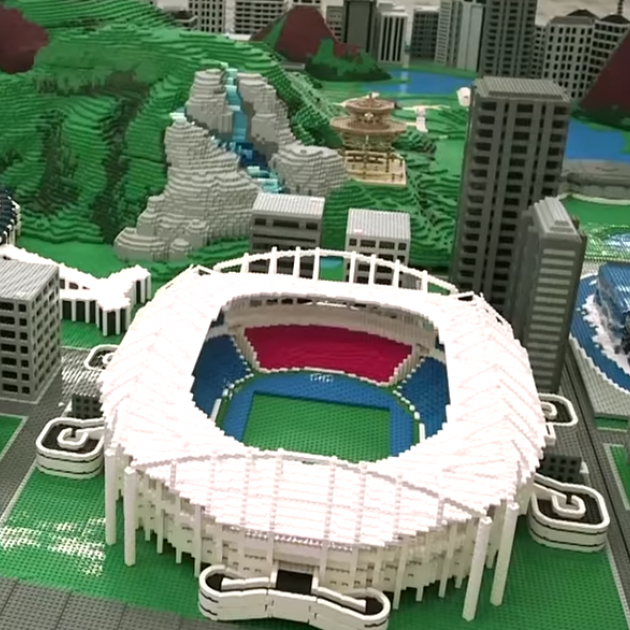 The miniature city features the Olympic rings, stadiums and iconic sites in Rio. Photo: Twitter 