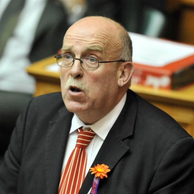 David Benson-Pope gives his valedictory speech in Parliament yesterday. Photo from NZPA images.