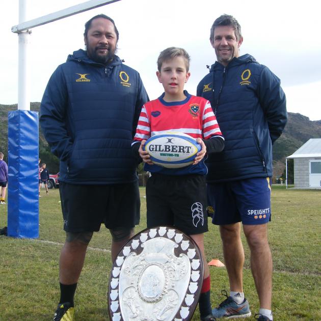 Cromwell's Josh Ede (11) spots the Ranfurly Shield at the junior rugby masterclass session in...