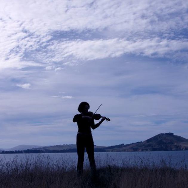 Tessa Petersen violinist. Photo: Supplied Tessa Petersen violinist. Photo: Supplied
