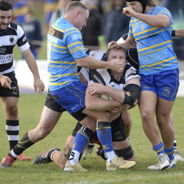 Southern look to break through some unusual Taieri defence. Photo: Gerard O'Brien 