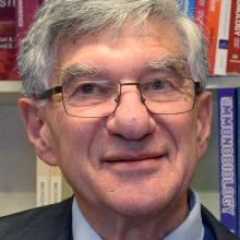 Prof Jim Mann