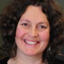 Dr Sarah Derrett