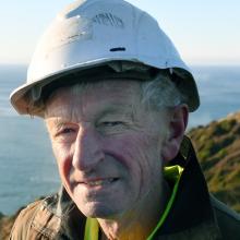 Kim Rapley, who with his team is building a fence around the lighthouse.