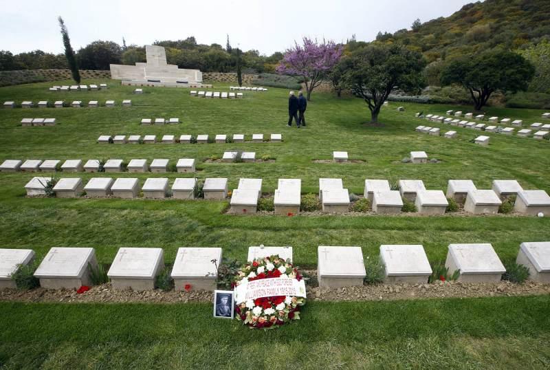 Graves hold many stories | Otago Daily Times Online News Graves hold many stories