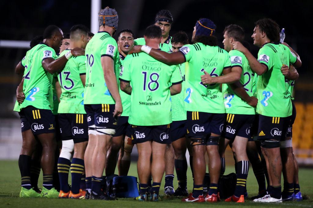 Highlanders kick fluoro strip into touch Otago Daily Times