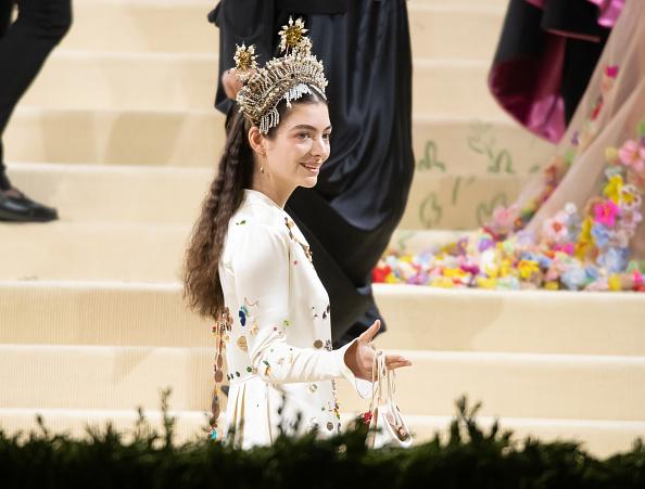 Kiwi celebrities crush Met Gala after party; Lorde rocks a leotard