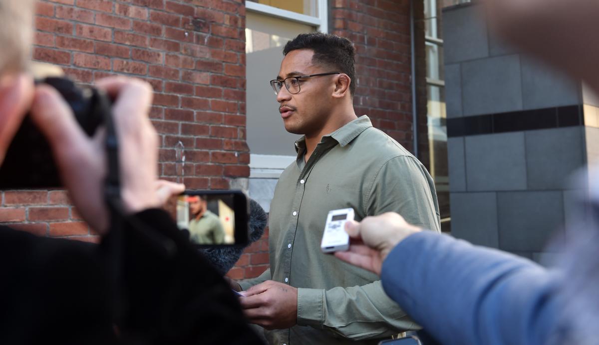 Frizell charges dismissed after completing diversion