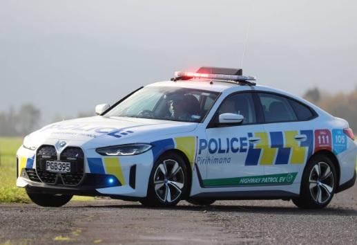Motorway patrol trial for electric cop car