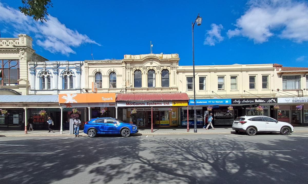 Facades restored as Oamaru businesses get makeover