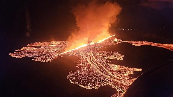 Volcano erupts again in Iceland