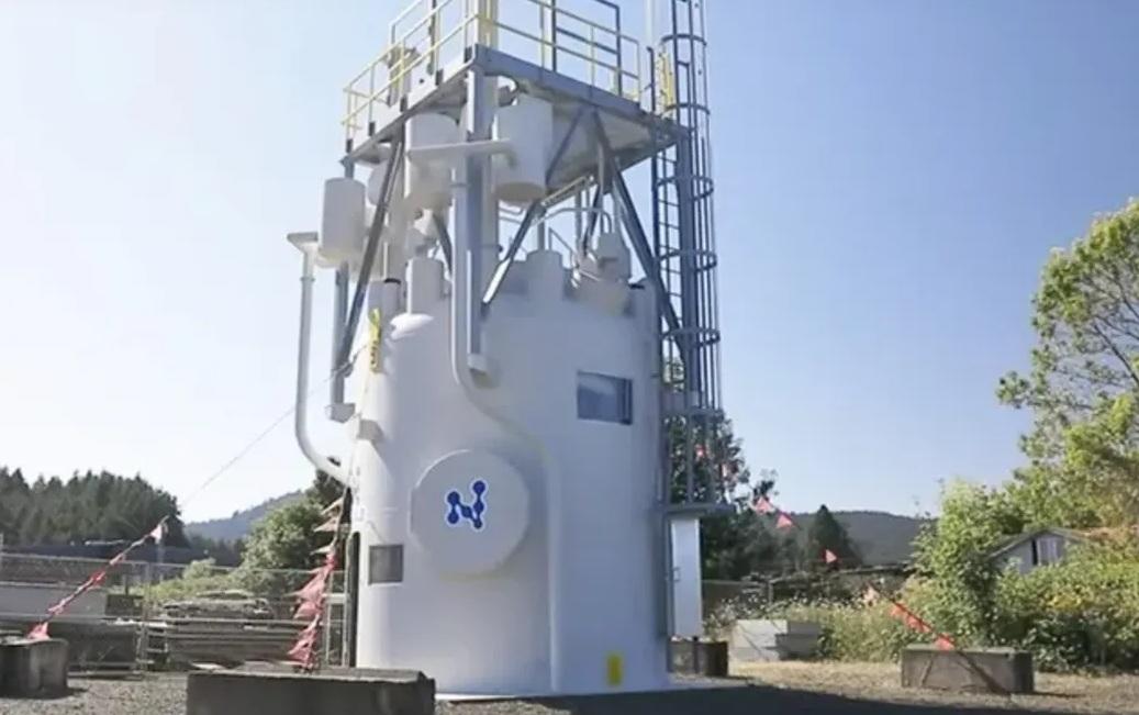 'A couple of small, modular reactors': New pitch for nuclear power in NZ