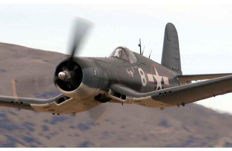 Corsair pilot Keith Skilling flies the 400mph Corsair.