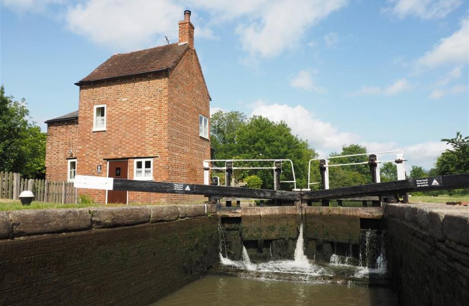 The mooring at Braunston is a peaceful end to a busy nine-lock day.