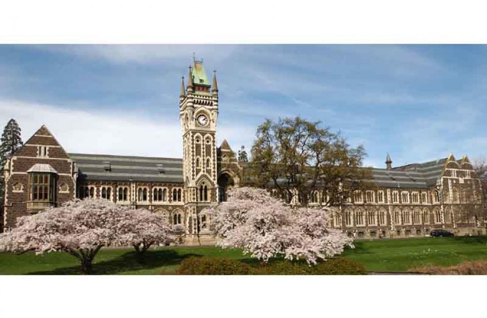 The registry and clocktower at the heart of the campus. Photo by Jane Dawber.