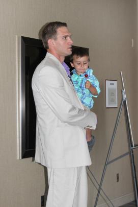 Allred and his son, Simon (3).