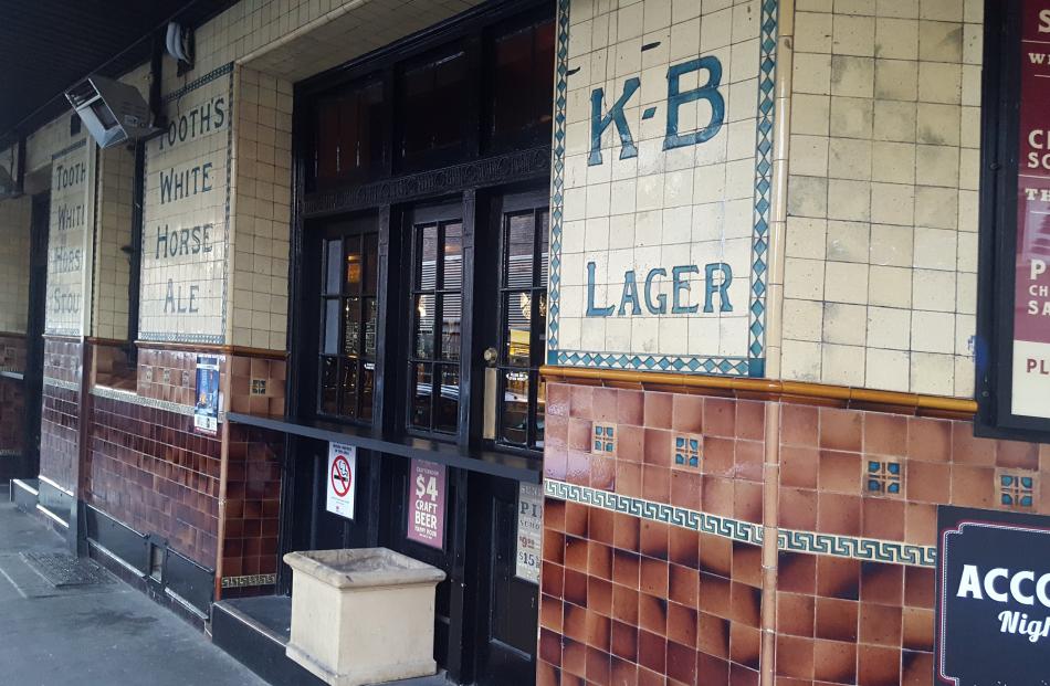 A Surry Hills hotel.








