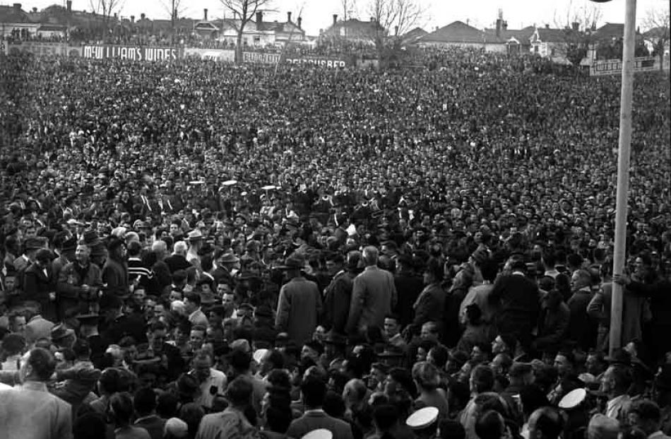 1956: All Balcks v South Africa.