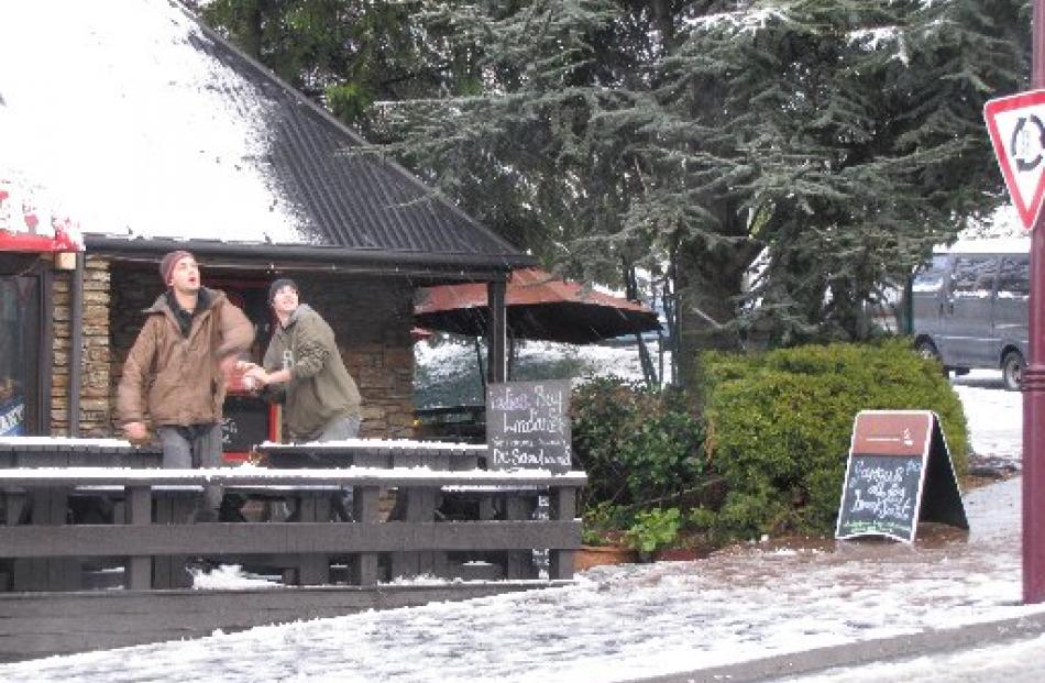 A spontaneous and high-spirited snowball fight broke out between visitors at the Red Rock Cafe at...