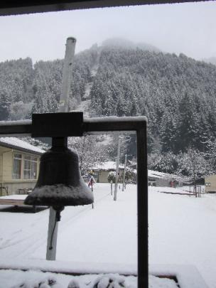 The Queenstown Primary School was completely deserted this morning, as it was closed due to snow....