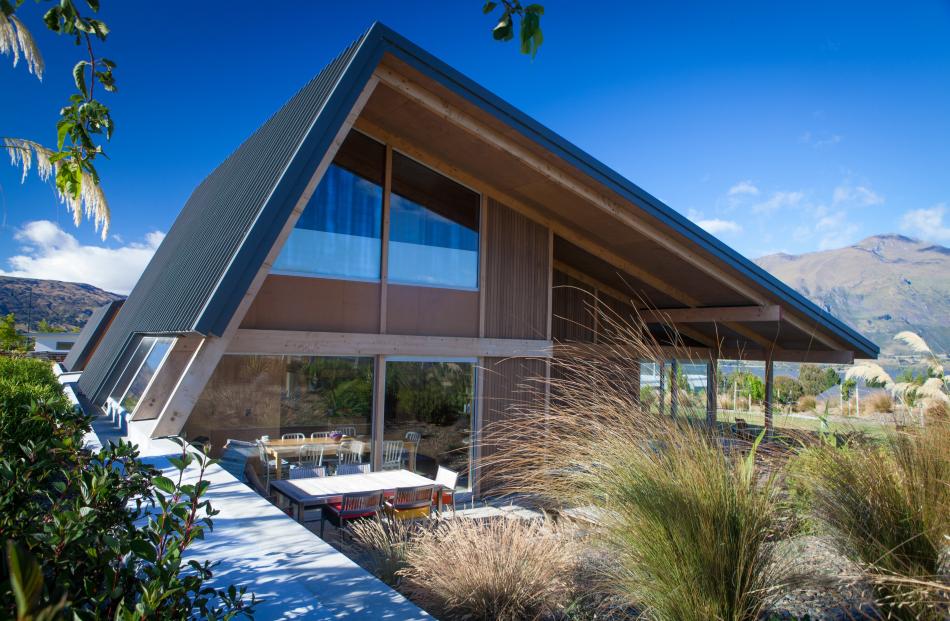 Wanaka House, by Lovell and O’Connell Architects