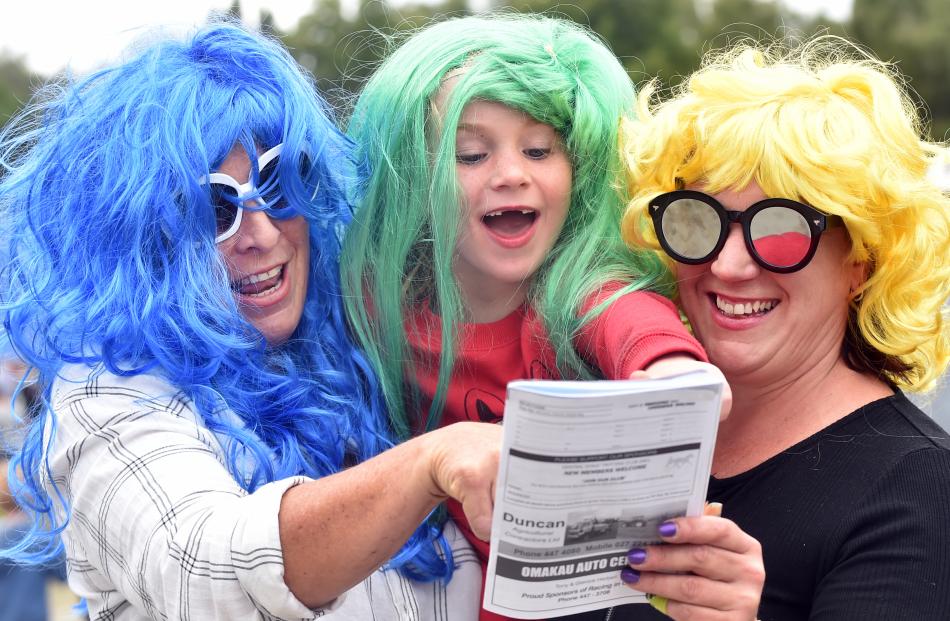 (From left) Angela McLiesh of Australia, Renae Lloyd (6) of Christchurch and Nicky lloyd of...