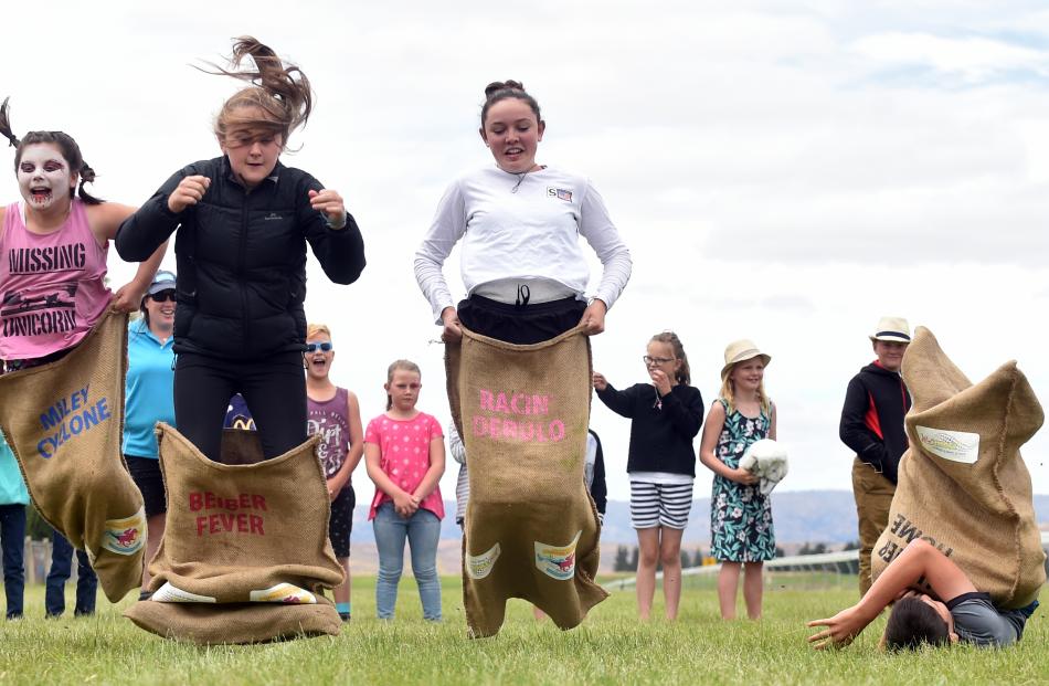 The over 10 year old Sack race during The 2016 Omakau Races at omakau on Monday.