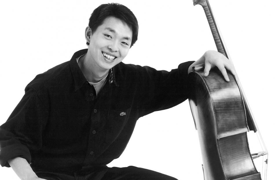 Chinese cellist Li Wei Qin.