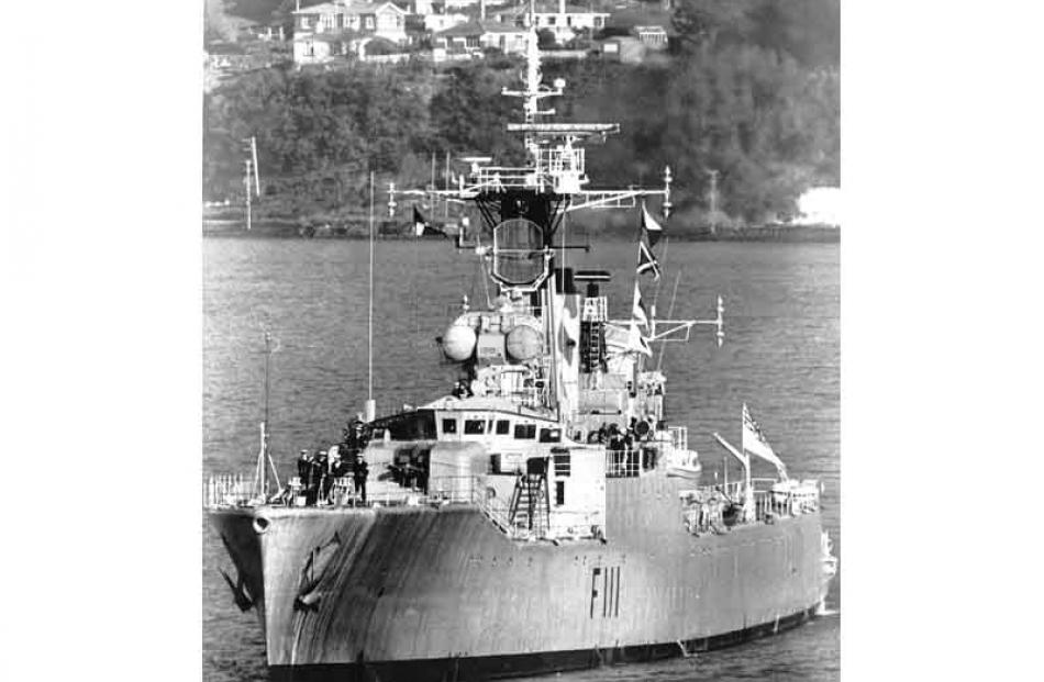 HMNZS 'Otago' on its last visit to Dunedin, 1983. ODT file photo.