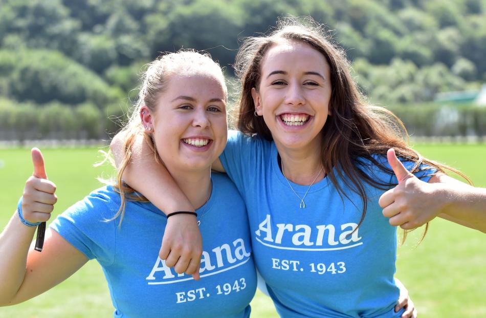 Arana College students Rebecca Pearce (left) and Georgia Lambert (both 18).
