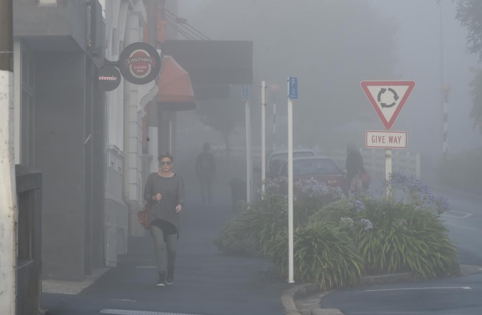 Thick fog on Highgate at the Roslyn roundabout. PHOTO: Gregor Richardson