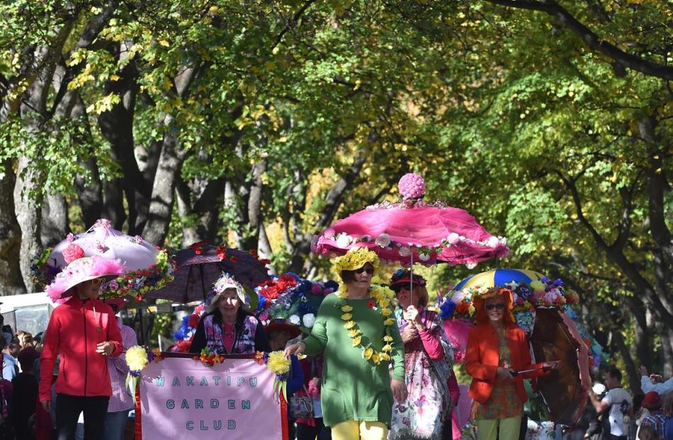 The Wakatipu Garden Club make a colourful walking party Photos: Craig Baxter.